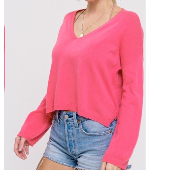 💚CLEARANCE💚Hot Pink Crop Top - Picture 3 of 3